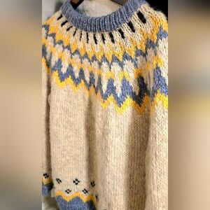 Vintage Fair Isle Wool Sweater Chunky Nordic Cozy Blue Cream L